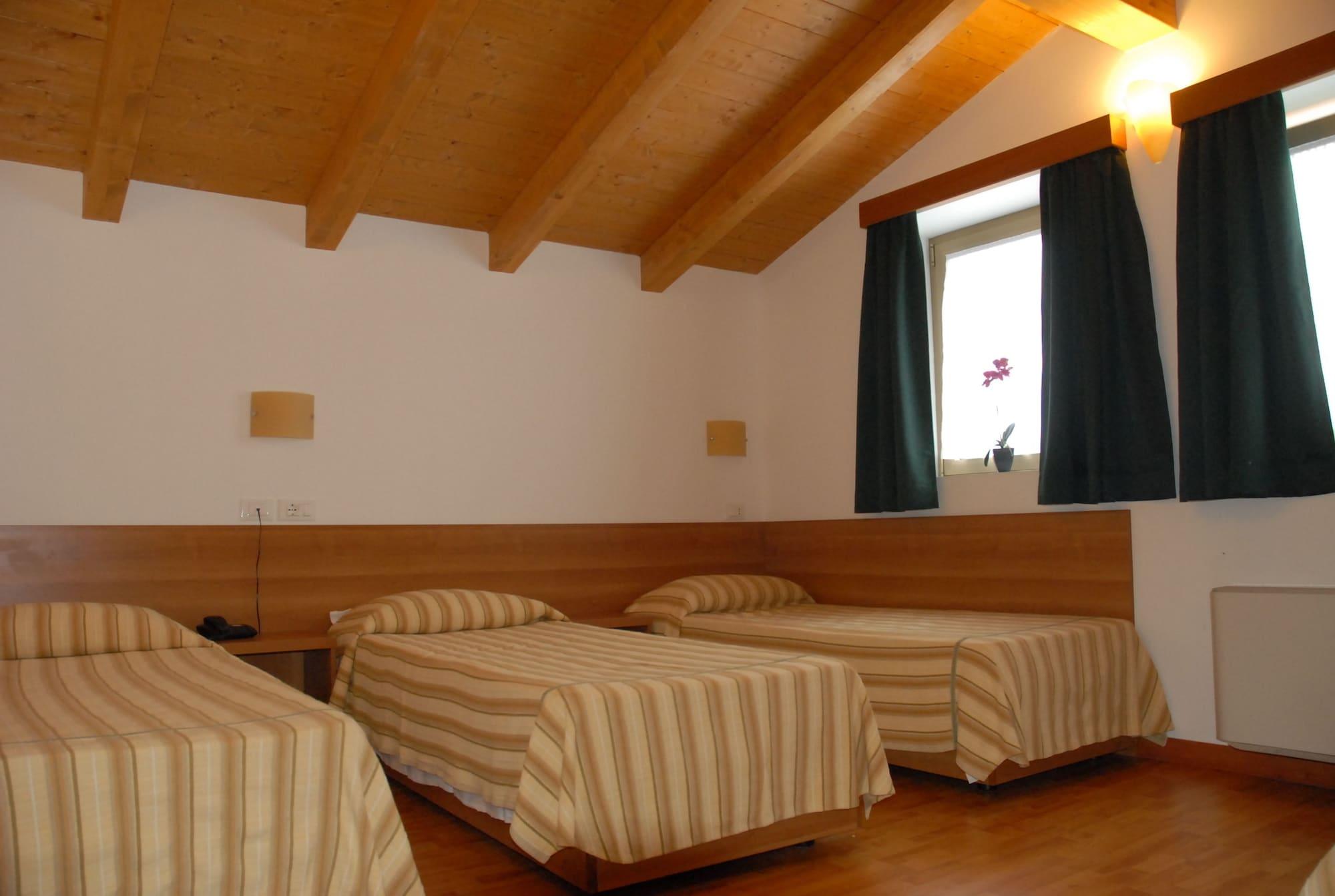 Hotel Sonia Aquilinia Εξωτερικό φωτογραφία