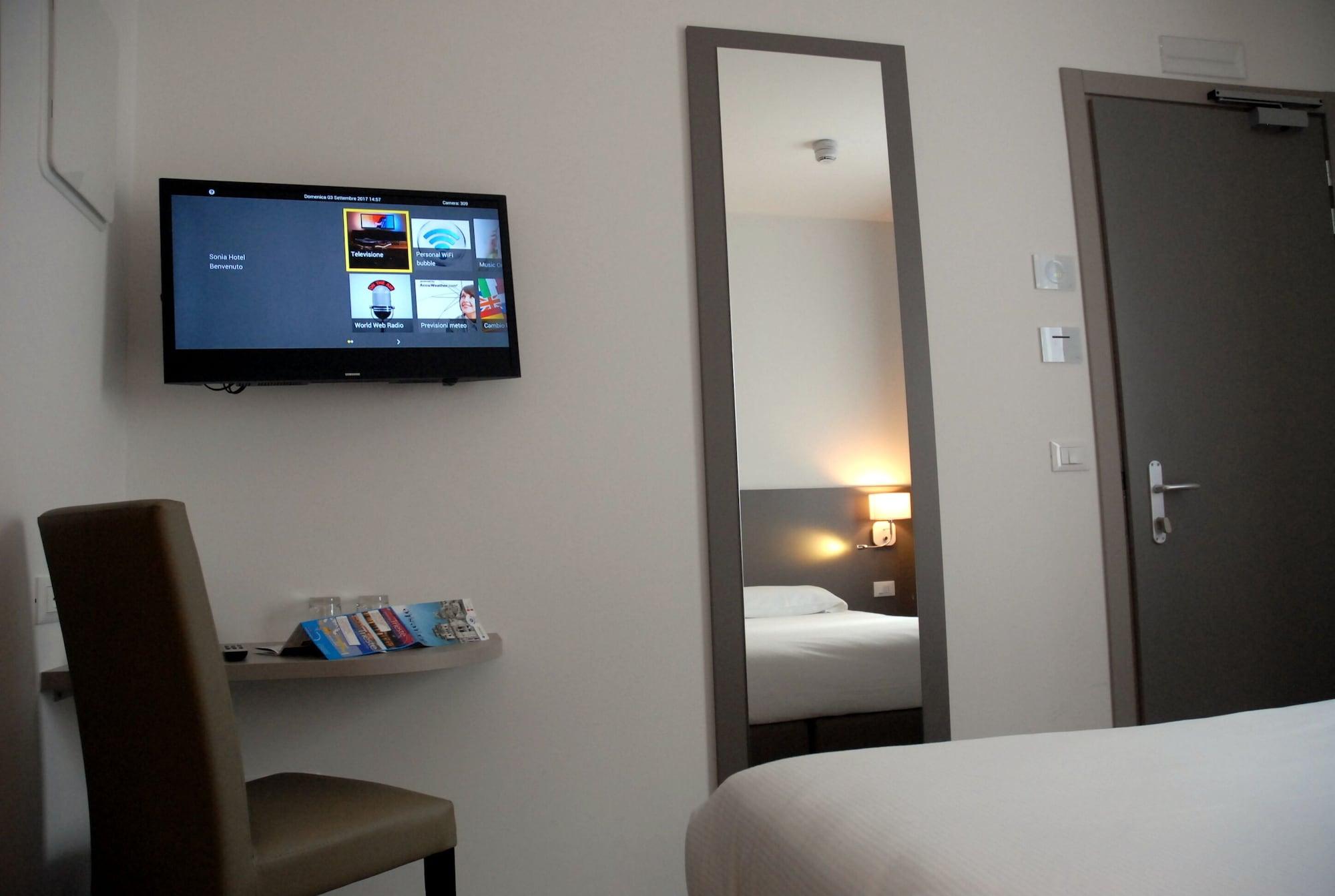 Hotel Sonia Aquilinia Εξωτερικό φωτογραφία