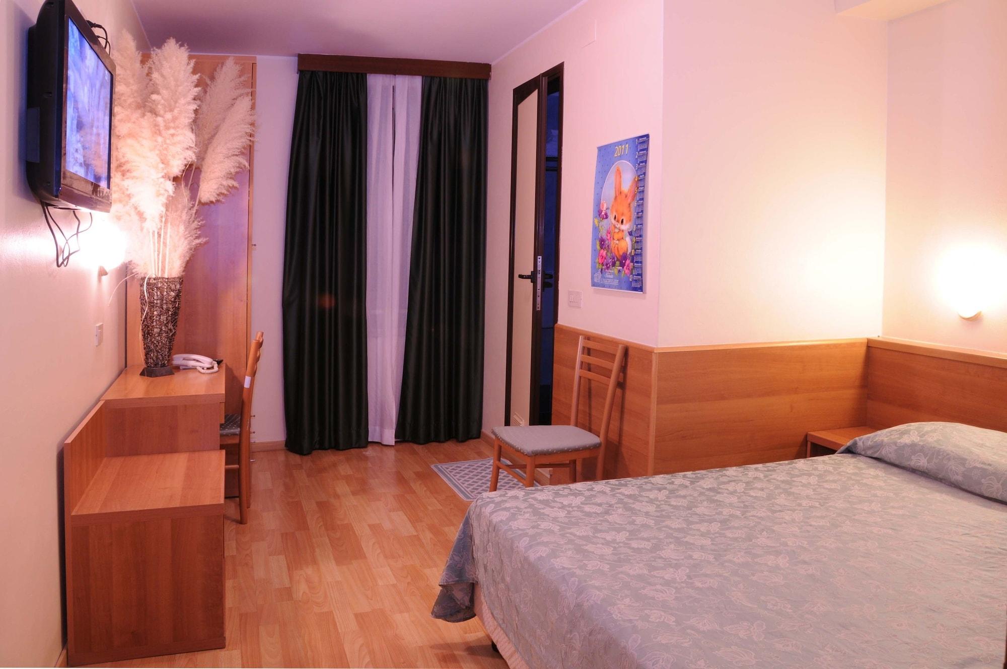 Hotel Sonia Aquilinia Εξωτερικό φωτογραφία